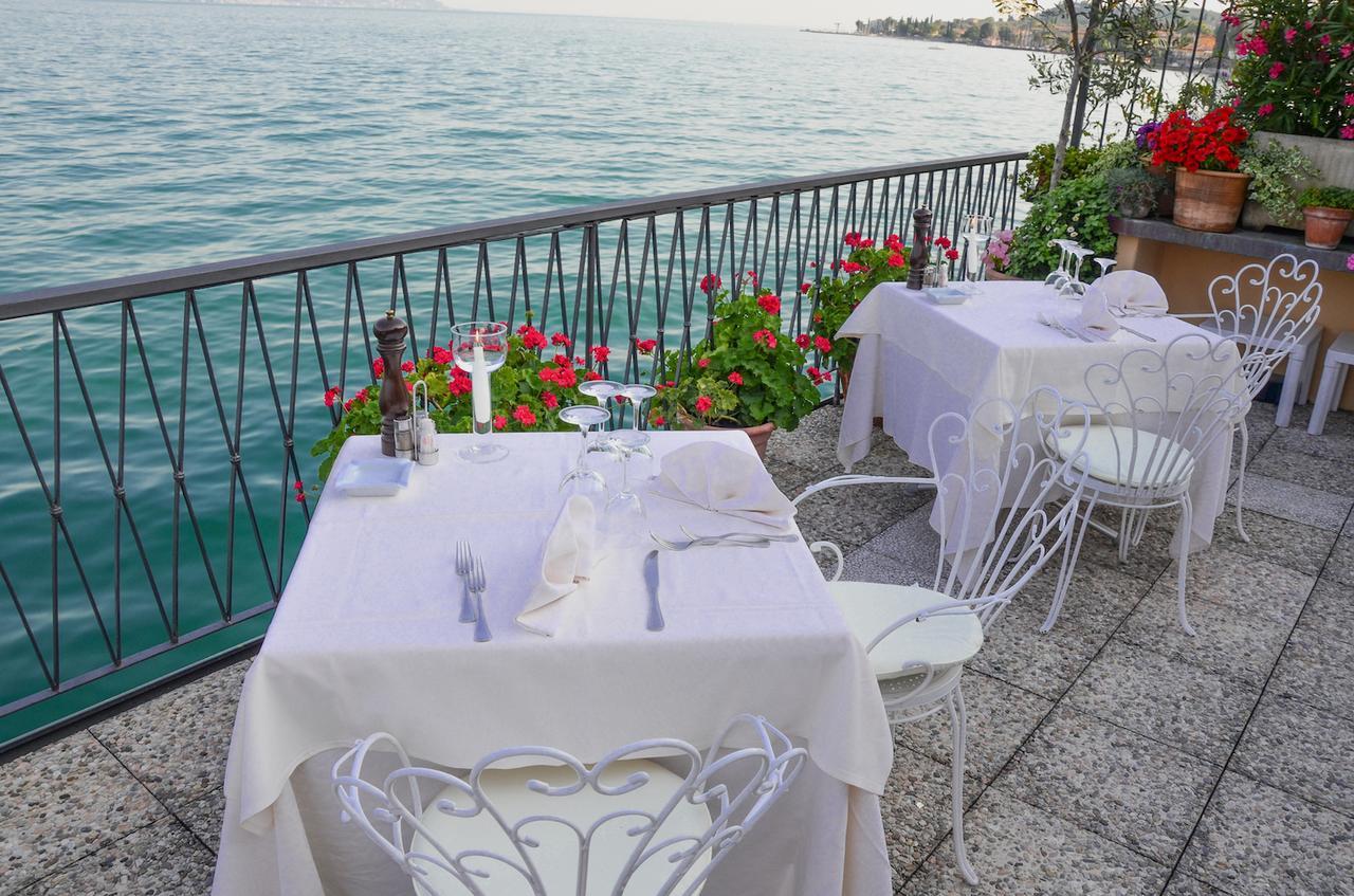 Hotel Du Lac Gargnano Exterior foto